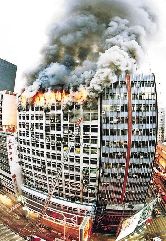 香港火灾已致死94人死亡未来超高层住宅就是空中监狱(图2)